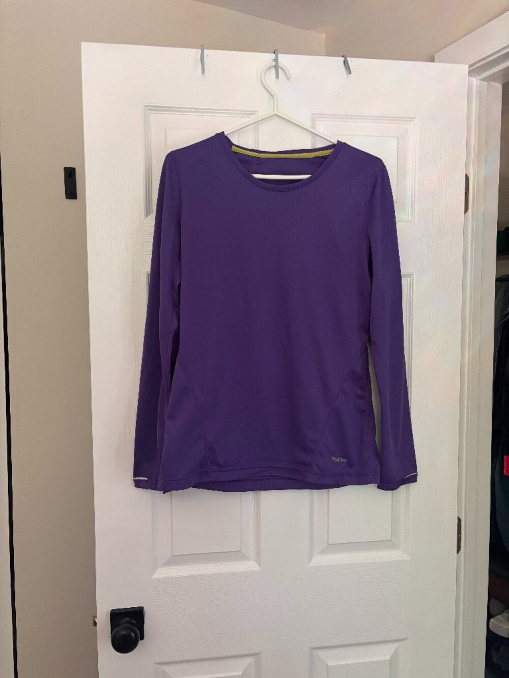 Performance Running Top | Long Sleeve Athletic Moisture-Wicking Shirt (Large)